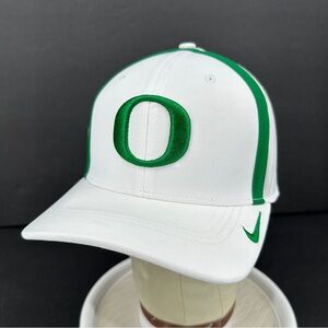 University of Oregon Ducks Nike Classic 99 Dri-Fit Hat Cap Strapback White Green